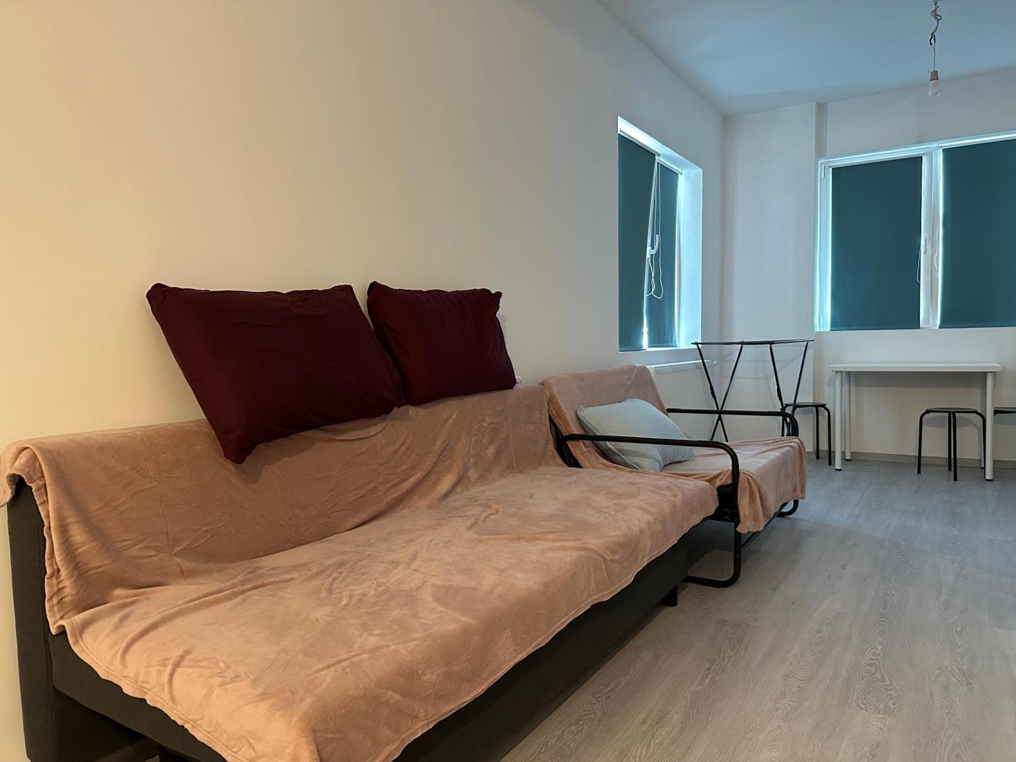 Wild Nest King Size Bed Bucarest