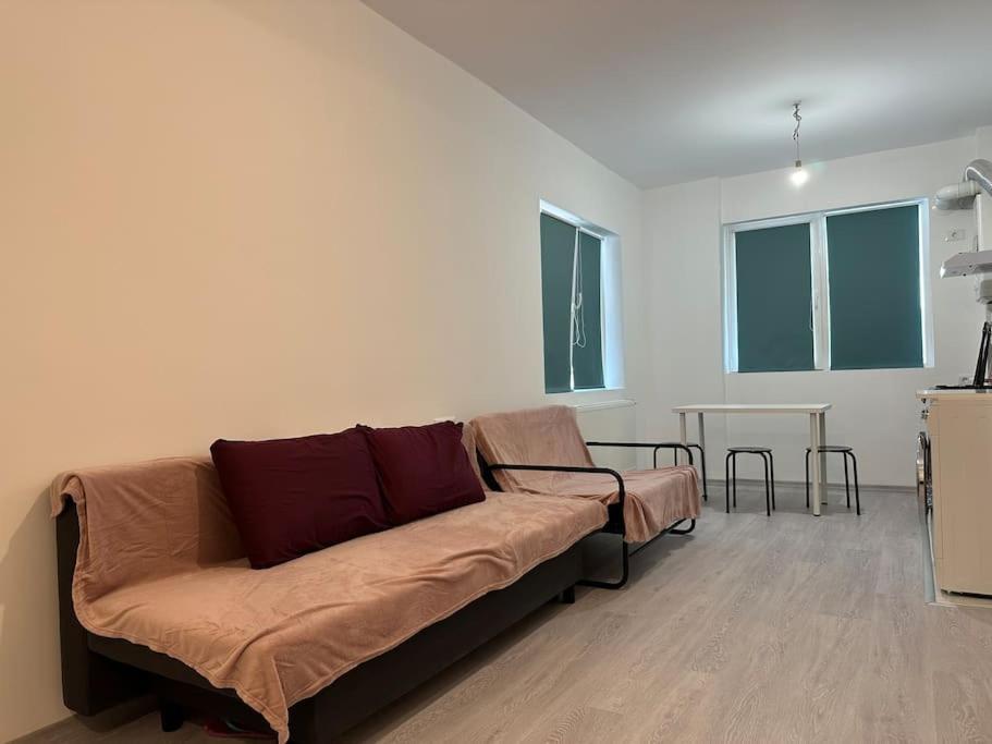 Appartamento Wild Nest King Size Bed Bucarest